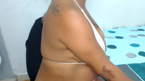 Ashley online show from 09/18/25, 07:27