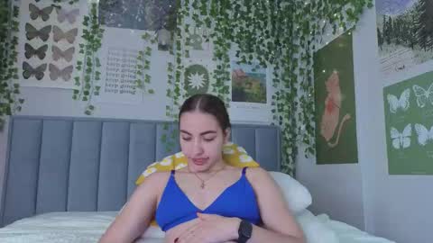 Ashle online show from 09/14/25, 04:17