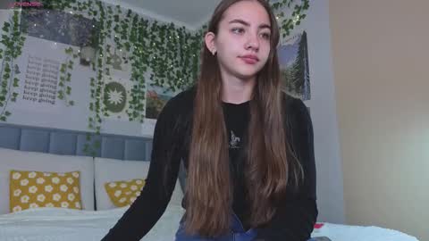 Ashle online show from 09/15/25, 08:25