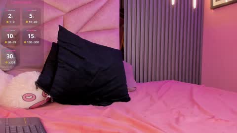 Ashley online show from 12/08/24, 09:02