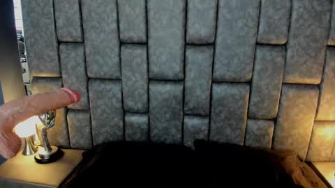 ASHLEY  My schedule 600 - 1400 GMT -5 online show from 02/20/25, 11:20