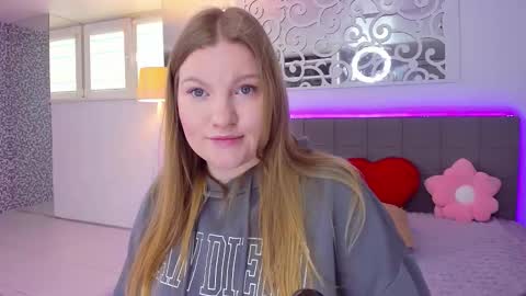 AshleyJonse online show from 03/22/26, 06:17