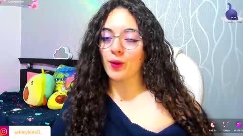 .. Ashley .. online show from 09/27/25, 12:48