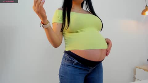 Ashley knight online show from 12/06/24, 10:19