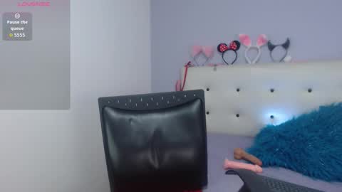 Ashley online show from 11/29/25, 10:35