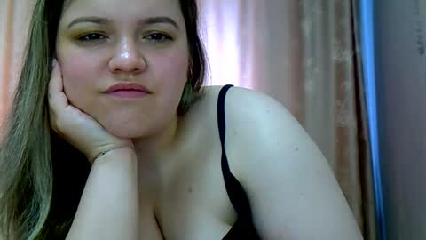 Snapshot of ashleyrosee_ chatting on 06/23/26, 08:56 Anite online show from 06/23/26, 08:56