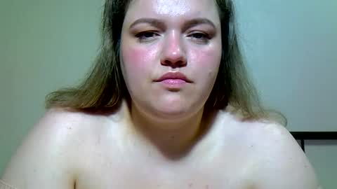 Snapshot of ashleyrosee_ chatting on 06/26/26, 09:19 Anite online show from 06/26/26, 09:19