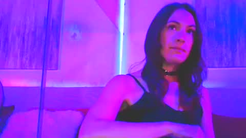 Snapshot of ashleyshyne69 chatting on 01/15/25, 01:02 Ashley online show from 01/15/25, 01:02