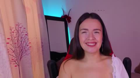 Snapshot of ashleyt1998 chatting on 01/08/26, 01:57 ASHLEY online show from 01/08/26, 01:57