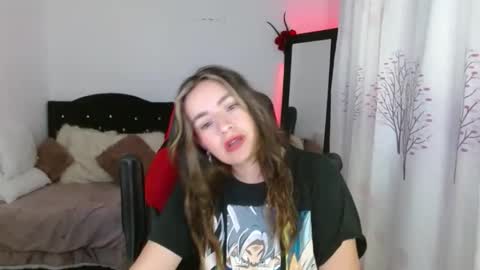 Snapshot of ashleyt1998 chatting on 04/15/26, 01:29 ASHLEY online show from 04/15/26, 01:29