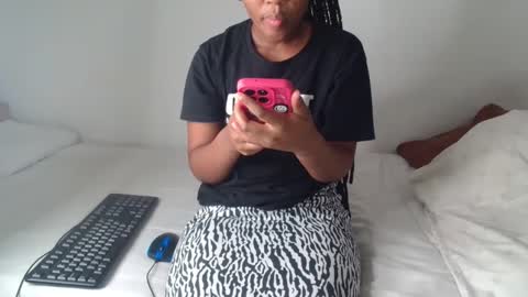 Snapshot of ashleyt255 chatting on 11/17/25, 07:30 ashleyt255 online show from 11/17/25, 07:30