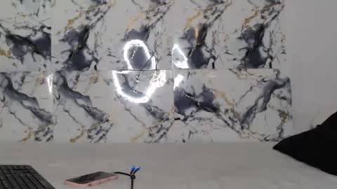 Snapshot of ashleyt255 chatting on 06/19/26, 06:45 ashleyt255 online show from 06/19/26, 06:45
