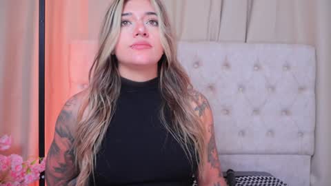 Ashley Lauren online show from 12/20/24, 07:12