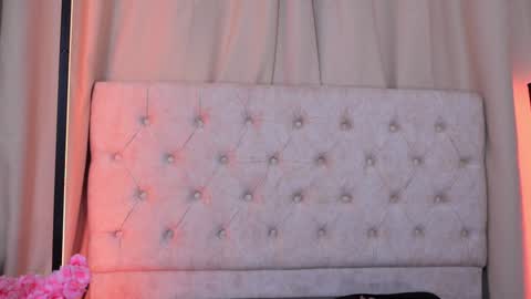 Ashley Lauren online show from 12/24/24, 07:06