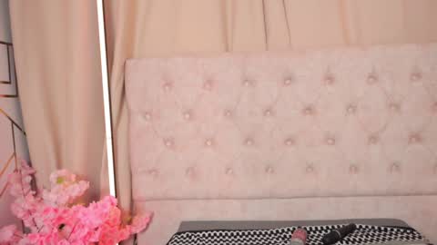 Ashley Lauren online show from 01/07/25, 09:50