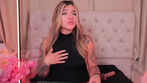 Ashley Lauren online show from 01/15/25, 10:27