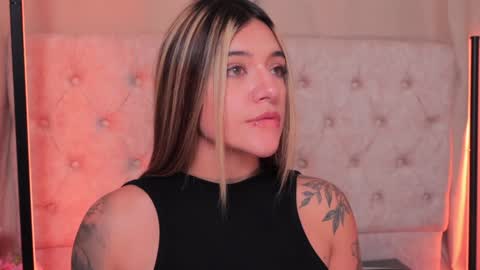 Ashley Lauren online show from 01/31/25, 10:10