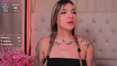 Ashley Lauren online show from 02/10/25, 09:58