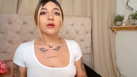 Ashley Lauren online show from 03/07/25, 04:13