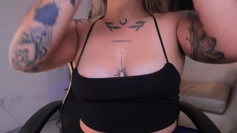 Ashley Lauren online show from 10/17/25, 04:15