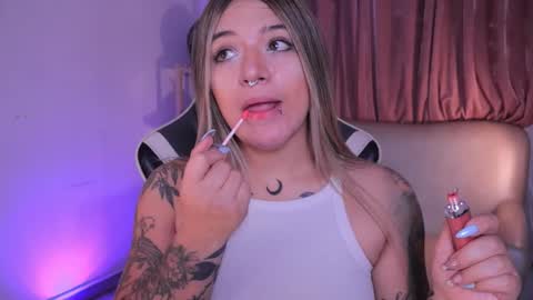 Snapshot of ashleyvalirya chatting on 11/10/25, 03:49 Ashley Lauren online show from 11/10/25, 03:49