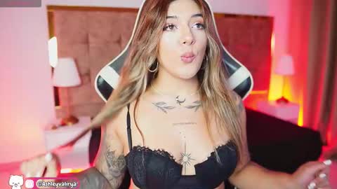 Ashley Lauren online show from 02/24/26, 03:59