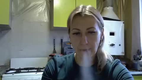 Snapshot of ashleyxhoney chatting on 10/22/25, 07:19 AshleyXHoney online show from 10/22/25, 07:19