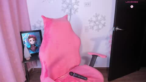 Snapshot of ashleyy18__ chatting on 01/07/25, 12:13 Ashleyy18 online show from 01/07/25, 12:13