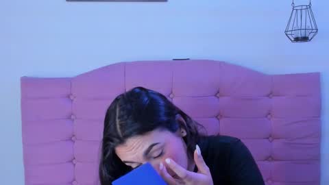 kylie online show from 10/15/25, 02:22