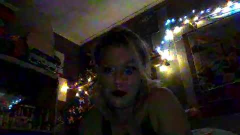 ashlie694 online show from 11/01/25, 12:12