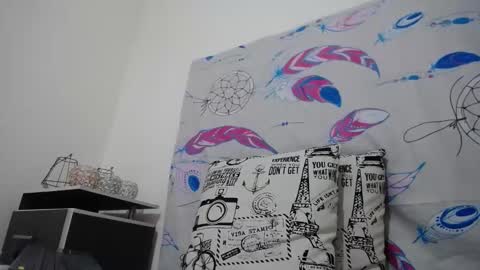 Snapshot of ashly_93 chatting on 02/14/25, 06:23 engel online show from 02/14/25, 06:23