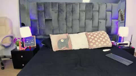 Ashly online show from 06/07/26, 03:54