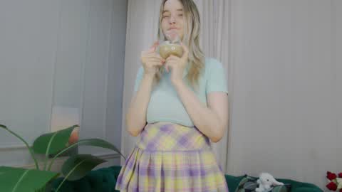 ashly_cherry online show from 04/08/26, 11:10