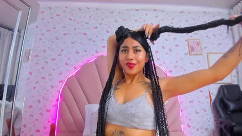 Snapshot of ashly_leee chatting on 12/30/24, 12:20 Ashly online show from 12/30/24, 12:20