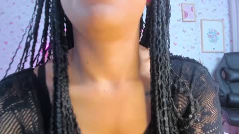 Snapshot of ashly_leee chatting on 01/10/25, 12:15 Ashly online show from 01/10/25, 12:15