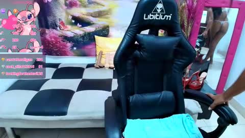 ashly online show from 09/25/25, 06:44