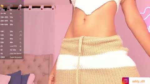 Snapshot of ashly_z chatting on 03/08/25, 10:13 Ashly online show from 03/08/25, 10:13