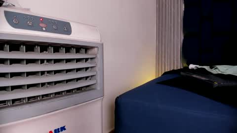 ashlybenison online show from 12/15/24, 08:08