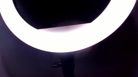 ashlybenison online show from 01/09/25, 08:03