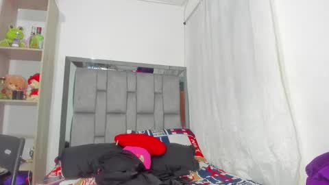 Snapshot of ashlye_hornyx chatting on 02/20/25, 03:56 Ashley online show from 02/20/25, 03:56