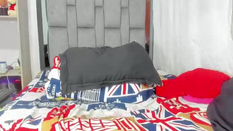 Snapshot of ashlye_hornyx chatting on 02/26/25, 07:20 Ashley online show from 02/26/25, 07:20