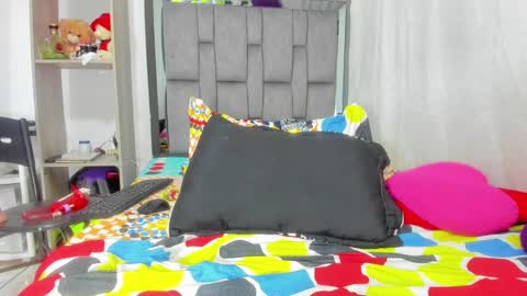 Snapshot of ashlye_hornyx chatting on 02/27/25, 07:34 Ashley online show from 02/27/25, 07:34