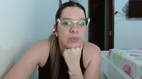 AshlyMoon online show from 12/21/24, 03:47