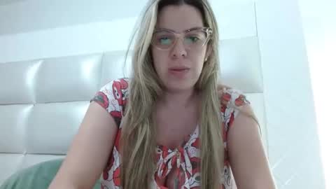 AshlyMoon online show from 01/06/25, 11:52