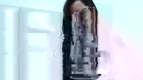 AshlyMoon online show from 12/19/25, 01:23