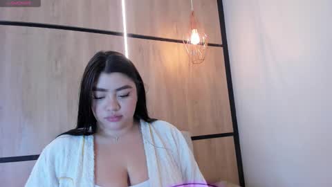 ashlyn online show from 01/15/26, 08:01