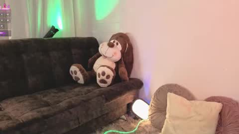 Ash  online show from 02/06/26, 08:34