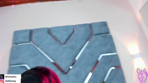 Ashly  online show from 12/31/24, 07:07