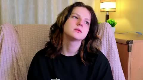 Snapshot of ashlyvincente chatting on 04/10/26, 09:19 Kristine online show from 04/10/26, 09:19