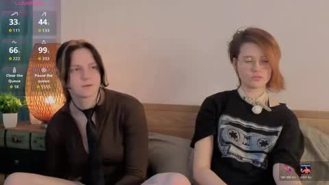 Snapshot of ashlyvincente chatting on 04/21/26, 02:56 Kristine online show from 04/21/26, 02:56